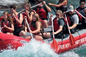 Thrilling Great Northern Whitewater Rafting & Resort Getaway! | Your Ultimate Guide to Rafting Adventures, Gear & River Trips