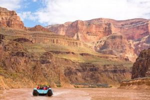 Best One Day Grand Canyon Rafting Trips: Tours &amp; More! | Your Ultimate Guide to Rafting Adventures, Gear & River Trips