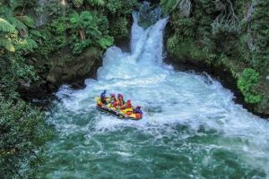 Thrilling White Water Rafting in New Zealand's Rivers! | Your Ultimate Guide to Rafting Adventures, Gear & River Trips
