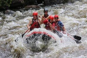 Top-Rated Smoky Mountains Rafting: Your Best River Trip! | Your Ultimate Guide to Rafting Adventures, Gear & River Trips