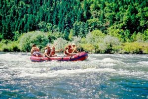 Unforgettable Rogue River Luxury Rafting: Adventure Awaits! | Your Ultimate Guide to Rafting Adventures, Gear & River Trips