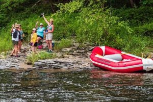 Paddle Power: Silver Canoe & Whitewater Rafting Fun | Your Ultimate Guide to Rafting Adventures, Gear & River Trips