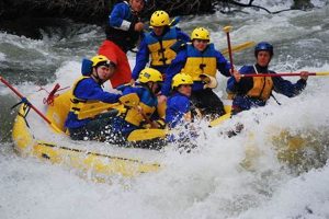 Best Ashland Oregon White Water Rafting Adventures! | Your Ultimate Guide to Rafting Adventures, Gear & River Trips