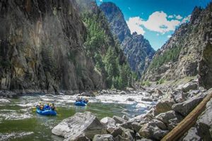 Colorado Rafting: Your Liquid Descent Adventure + Deals! | Your Ultimate Guide to Rafting Adventures, Gear & River Trips