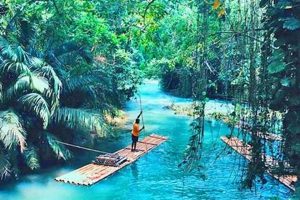 Discover Martha Brae River Rafting Jamaica: A Guide | Your Ultimate Guide to Rafting Adventures, Gear & River Trips