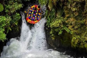 Thrilling White Water Rafting Hawaii Adventures! | Your Ultimate Guide to Rafting Adventures, Gear & River Trips