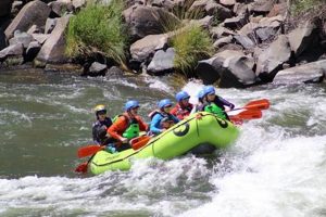 Your Maupin Water Rafting Adventure Awaits! | Your Ultimate Guide to Rafting Adventures, Gear & River Trips