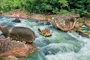 Cairns White Water Rafting: Adventure Awaits! | Your Ultimate Guide to Rafting Adventures, Gear & River Trips