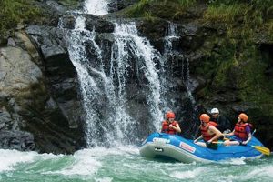 Book Thrilling Water Rafting Vacations! Deals & Tips | Your Ultimate Guide to Rafting Adventures, Gear & River Trips
