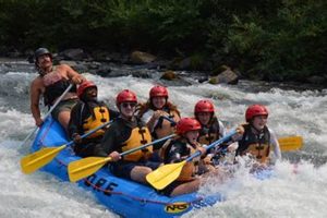 Experience Clackamas River Rafting Adventures Now! | Your Ultimate Guide to Rafting Adventures, Gear & River Trips