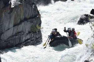 Epic Sierra Whitewater Rafting Adventures: Thrills Await! Your Ultimate Guide to Rafting Adventures, Gear & River Trips Epic Sierra Whitewater Rafting Adventures: Thrills Await! | Your Ultimate Guide to Rafting Adventures, Gear & River Trips