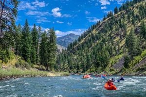 Idaho Salmon River Rafting: Your Adventure Awaits! | Your Ultimate Guide to Rafting Adventures, Gear & River Trips